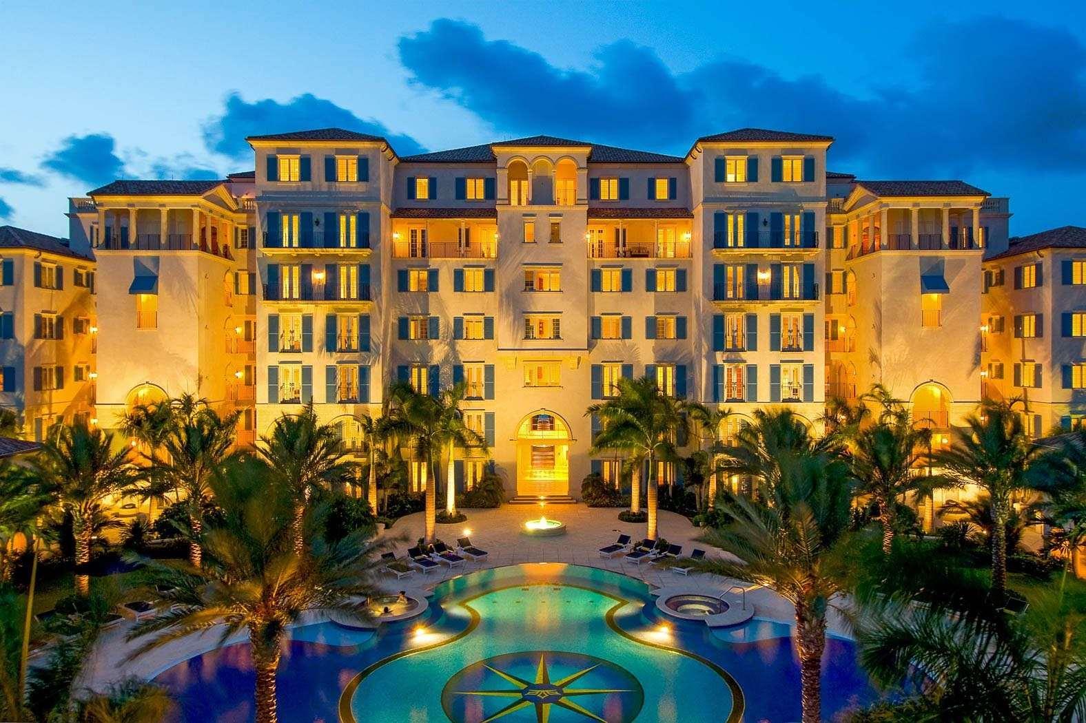 格雷斯湾 The Regent Grand酒店 外观 照片